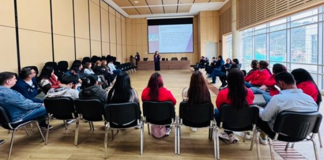 Capacitación a contratista de la Alcaldía Local de Usme sobre acoso sexual