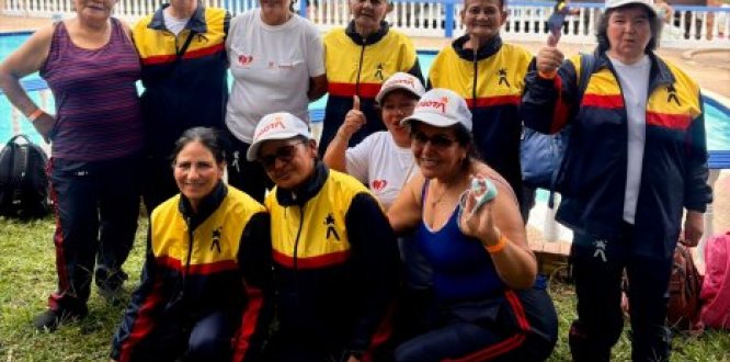 Entrega de fortalecimiento a adultos mayores de Usme