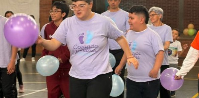 Baile y Festejo de personas con discapacidad que disfrutaron del Festival